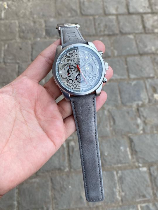 Tag huer CR-7 Grey